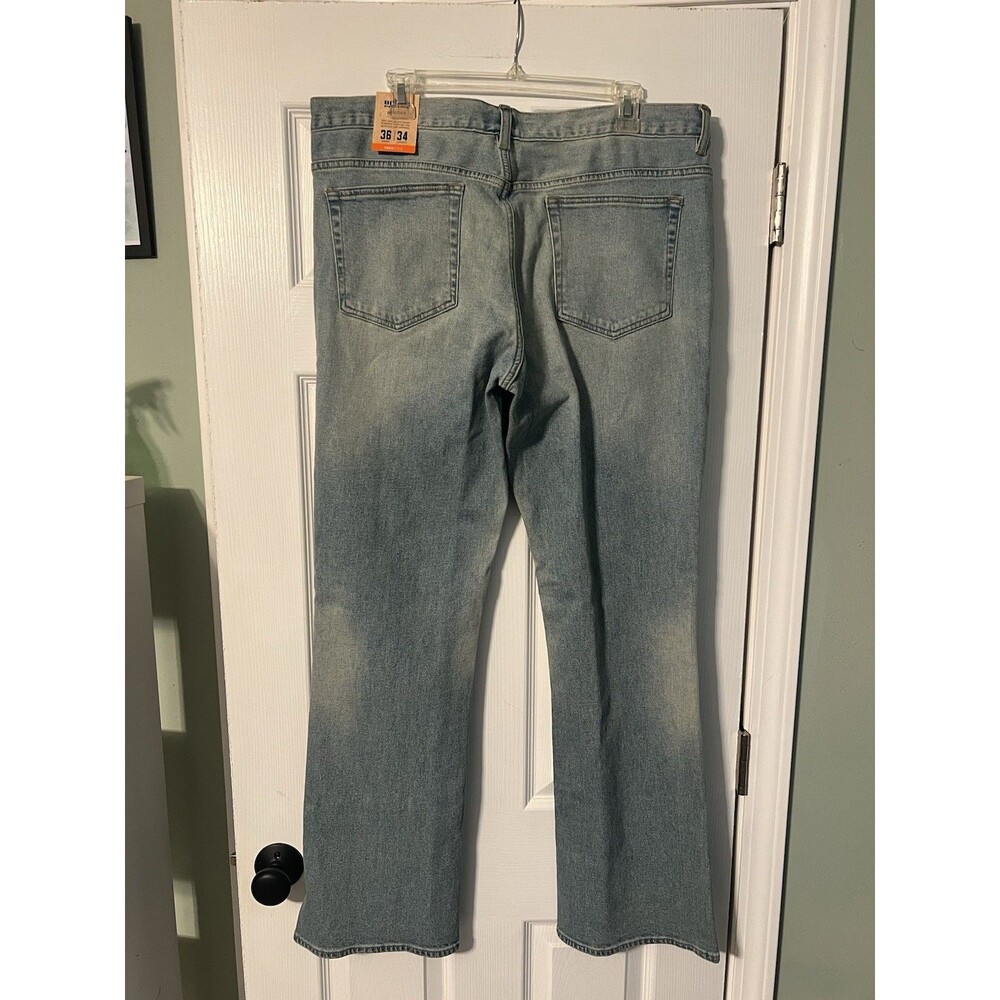 NWT Urban Pipeline MaxFlex Bootcut Denim Jeans Men’s 36x34